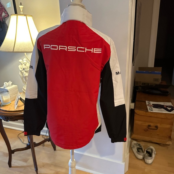 Jacket - Picture 4 of 8